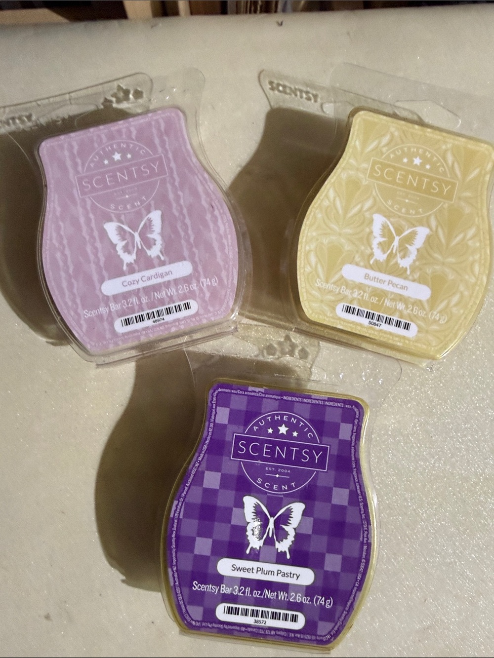 Scentsy Wax Melt Trio in Purple, Light Pink & Pale Yellow